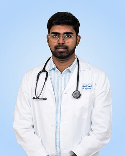 Dr. S Nagarathinam, Consultant Physician with MBBS and MD qualification.
